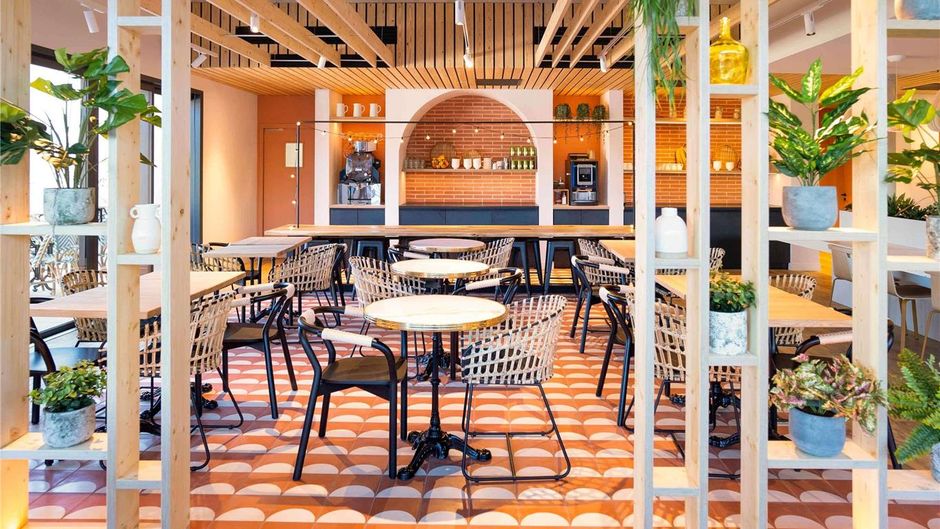 ibis Styles Montauban Exterior