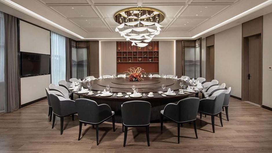 Ramada by Wyndham Pinghu Restaurant