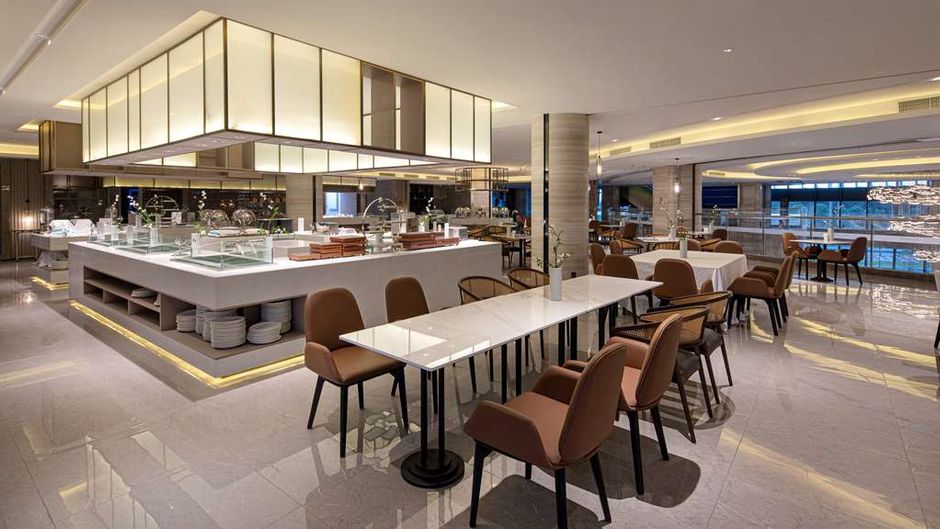 Ramada by Wyndham Pinghu Restaurant