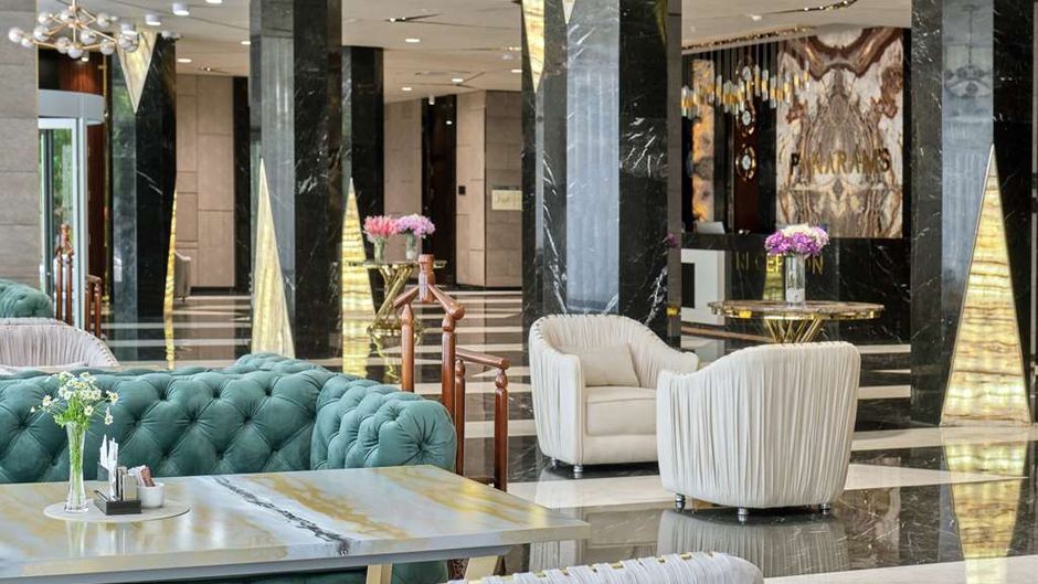 Panaramas Hotel Radisson Individuals Lobby