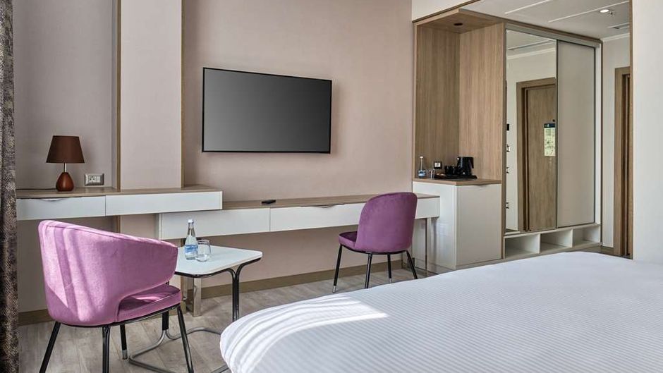 Panaramas Hotel Radisson Individuals Room