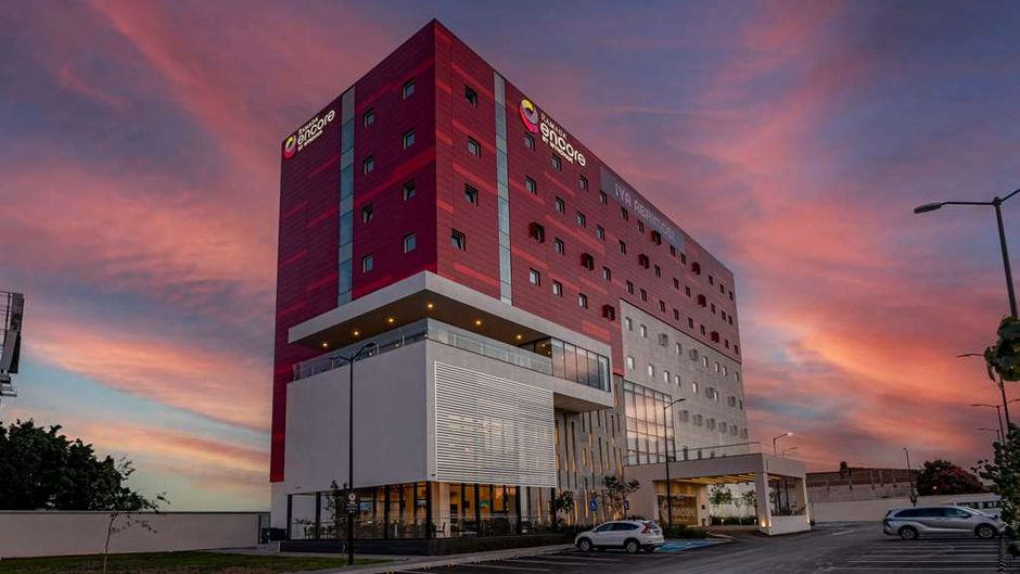 Ramada Encore by Wyndham GDL Aeropuerto Exterior