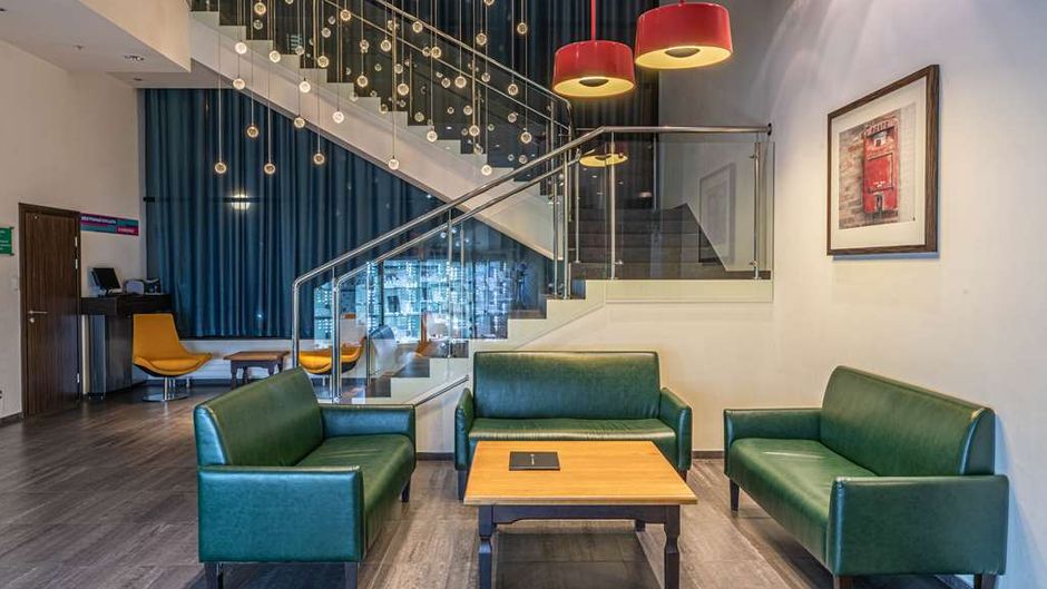 Cosmos Yaroslavl Hotel, Radisson Individ Lobby