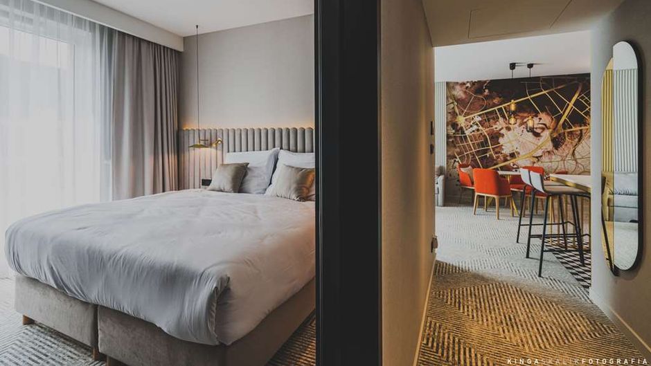 Royal Tulip Warsaw Apartments Suite
