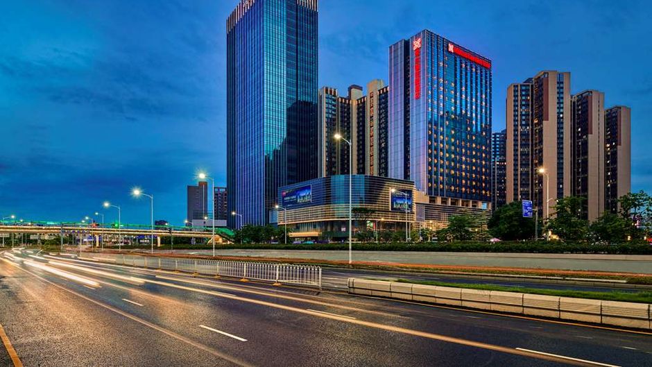 Hilton Garden Inn Shenzhen Guangming Exterior