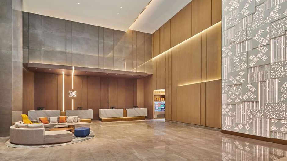 Hilton Garden Inn Shenzhen Guangming Lobby