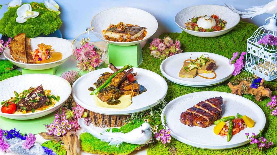 Pullman Singapore Orchard Restaurant