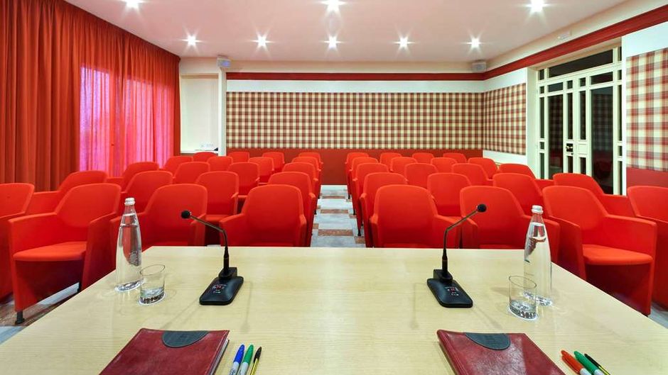Continental Hotel Meeting