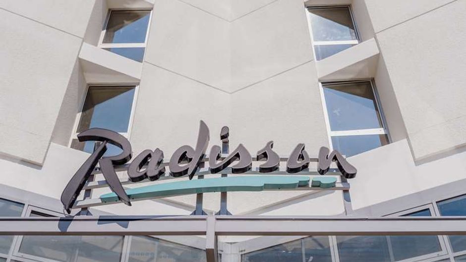 Radisson Hotel Nice Airport Exterior