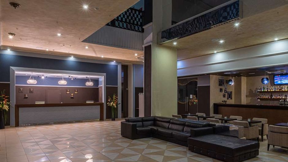 Cosmos Izhevsk Hotel Radisson Individual Lobby