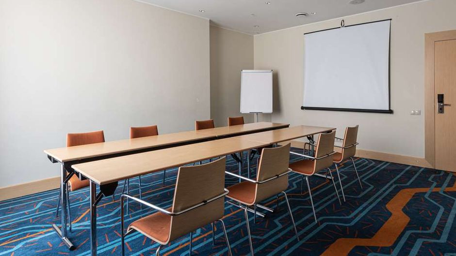 Cosmos Kazan Hotel, Radisson Individuals Meeting