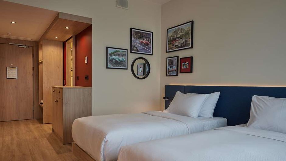 Hampton by Hilton Poznan Swarzedz Room