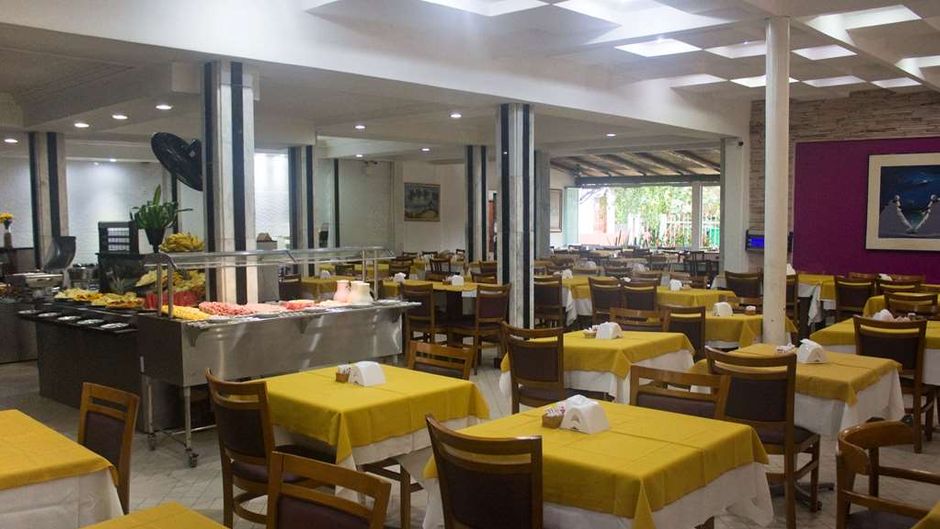 Ramada by Wyndham Porto Seguro Praia Restaurant