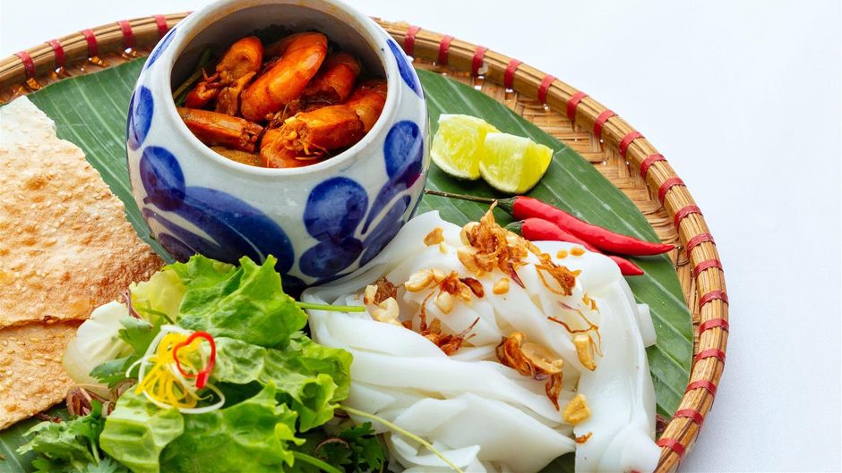 Melia Vinpearl Danang Riverfront Restaurant