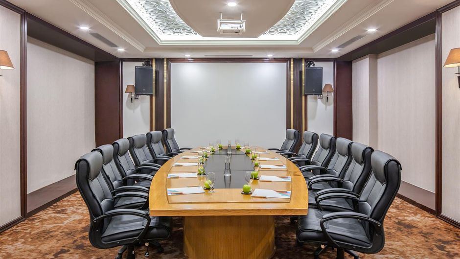 Melia Vinpearl Danang Riverfront Meeting