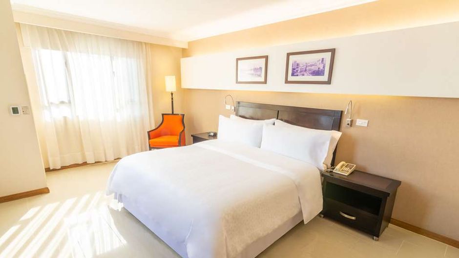 Sonesta Hotel Cali Room