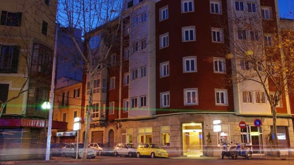 Hotel Amic Colon Exterior