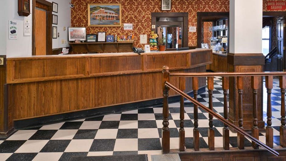 The Downtown, a Coast Hotel Lobby