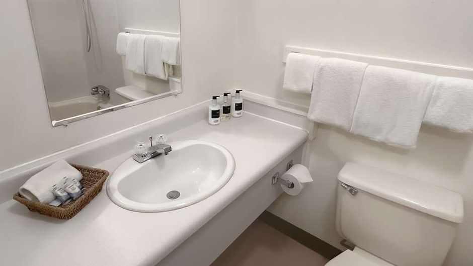 The Downtown, a Coast Hotel Room
