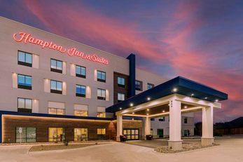 Hampton Inn & Suites Weatherford