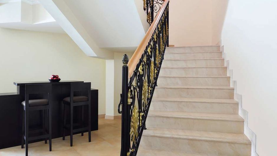 Al Hamra Residence Room