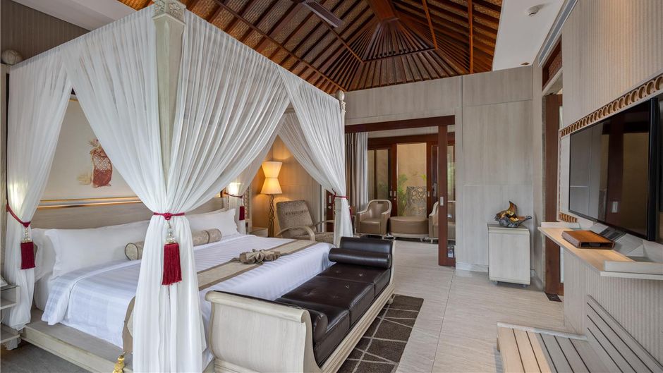 SereS Springs Resort and Spa Suite