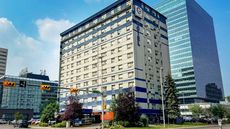 Coast Calgary Downtown Hotel & Suites