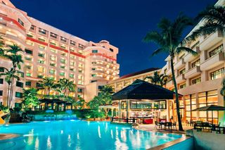 Paradox Singapore Merchant Court