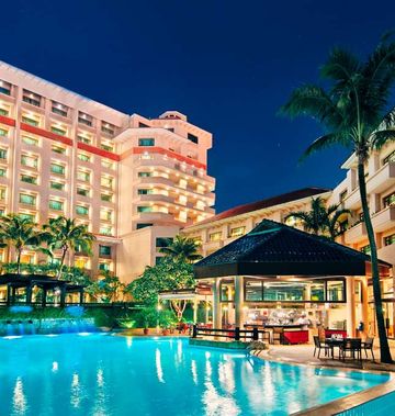 Paradox Singapore Merchant Court