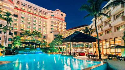 Paradox Singapore Merchant Court