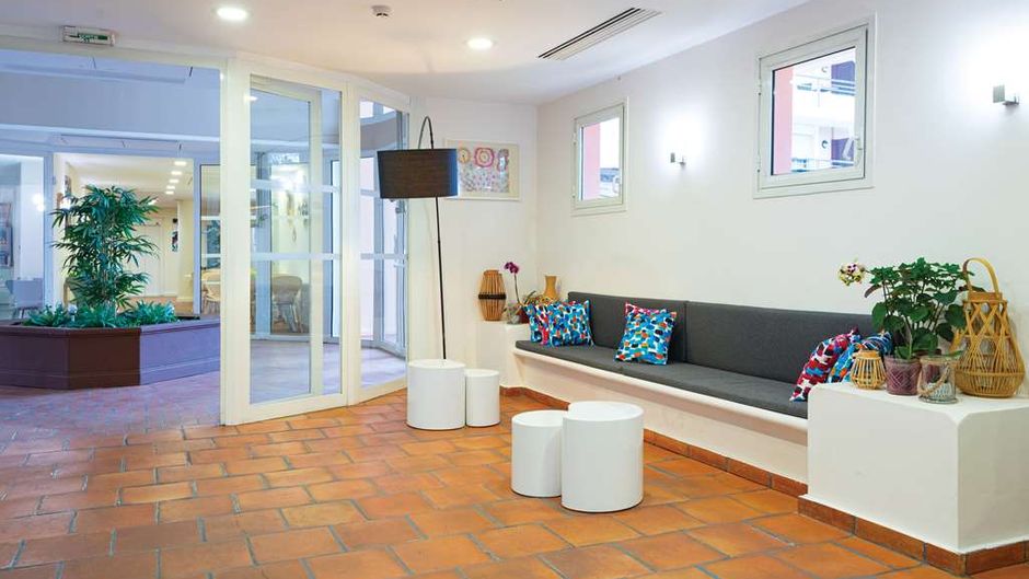 Appart'City Confort Cannes Le Cannet Lobby