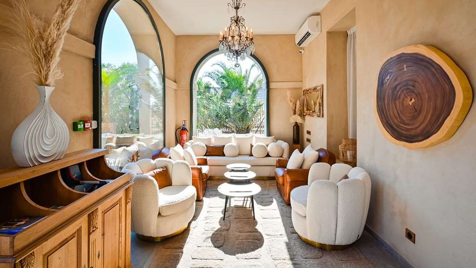 Le Hameau des Pesquiers Ecolodge, Curio Lobby