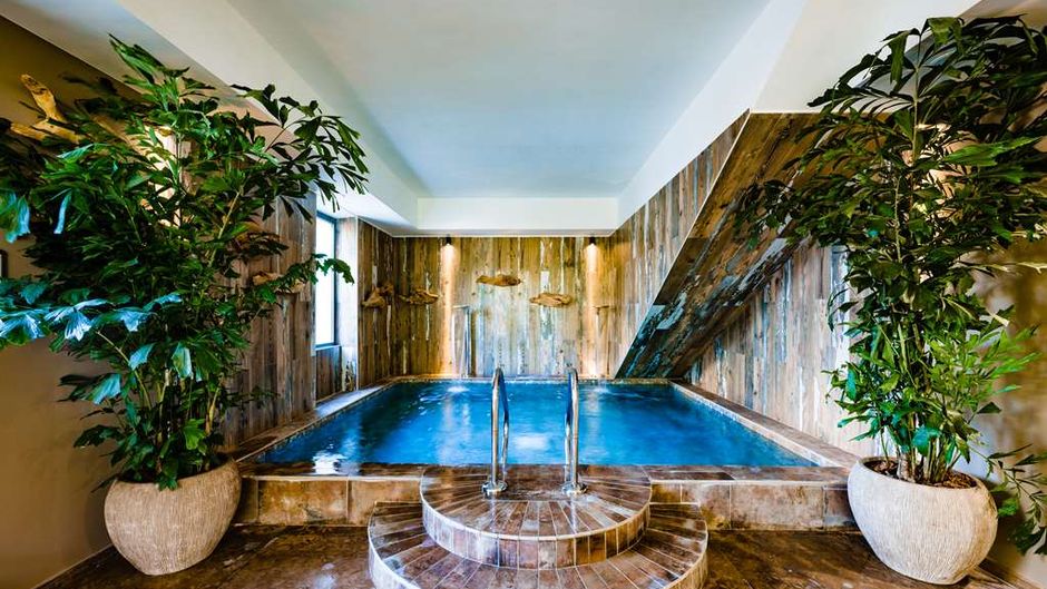 Le Hameau des Pesquiers Ecolodge, Curio Pool