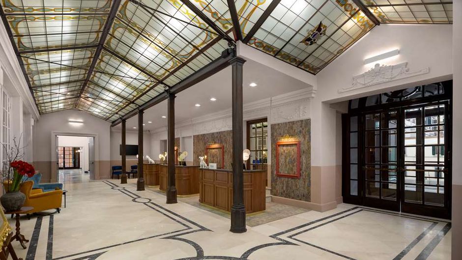 Anglo American Hotel, Curio Collection Lobby