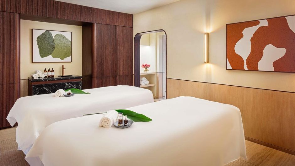 Fairmont Cape Grace Spa