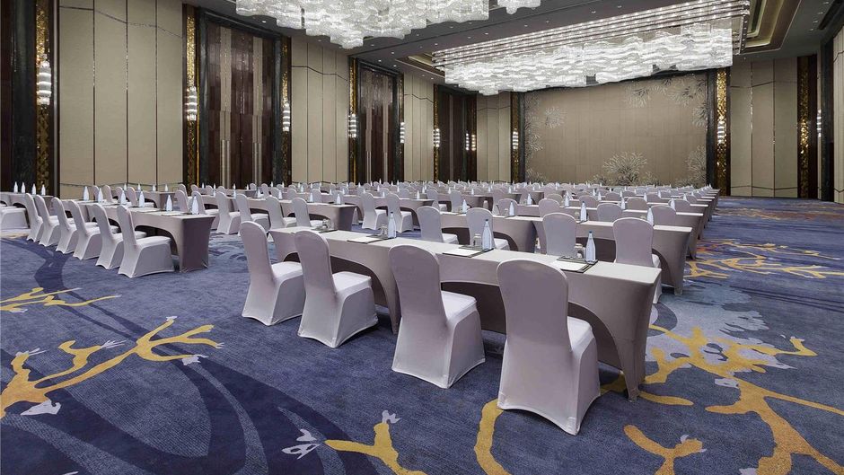 Pullman Yantai Center Meeting