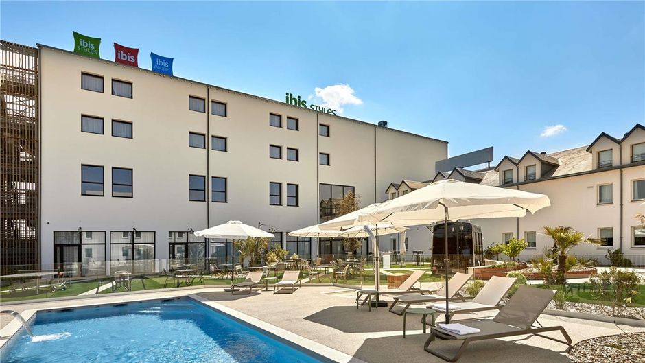 Ibis Styles La Roche-sur-Yon Pool