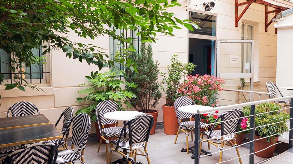 Ibis Styles Paris Batignolles Exterior