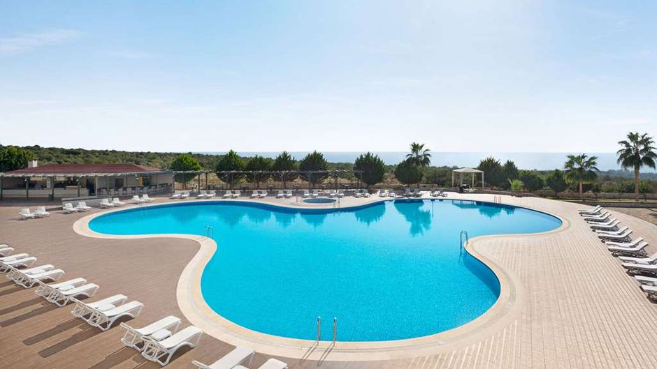 Ramada Resort By Wyndham Kizkalesi Pool