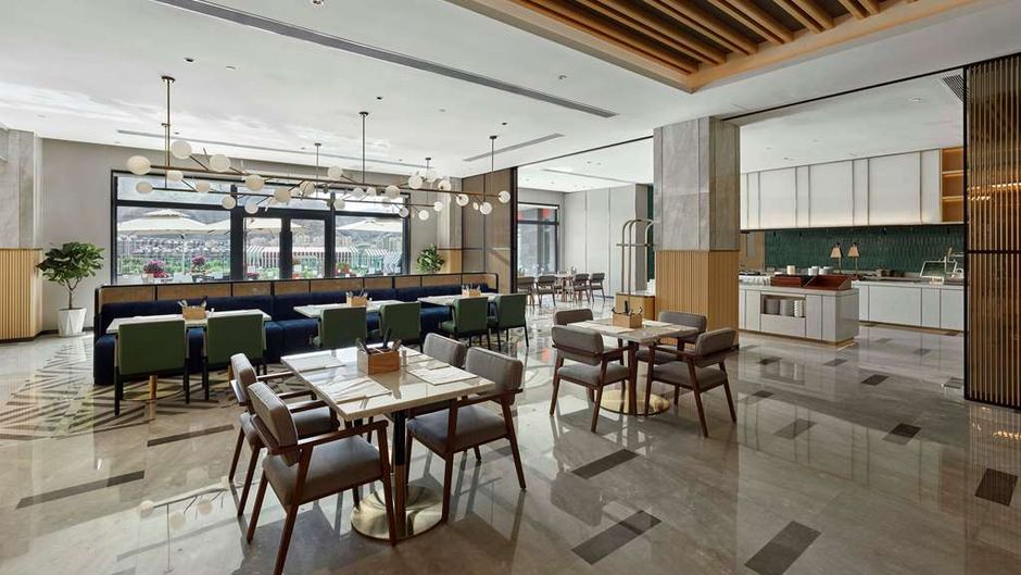 Hilton Garden Inn Lhasa Restaurant