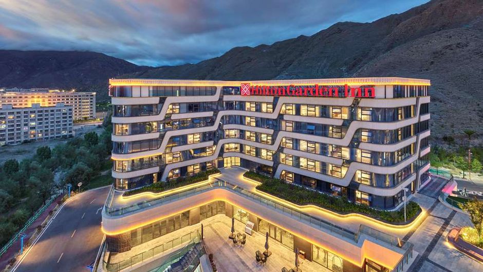 Hilton Garden Inn Lhasa Exterior