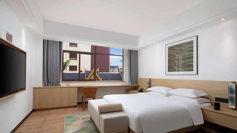Microtel by Wyndham Xishuangbanna Room