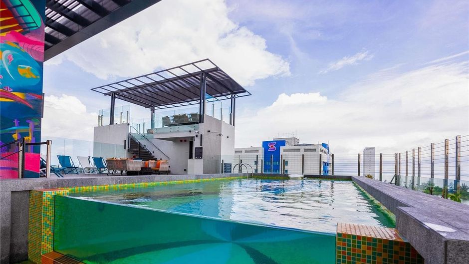 Mercure Miri City Centre Pool