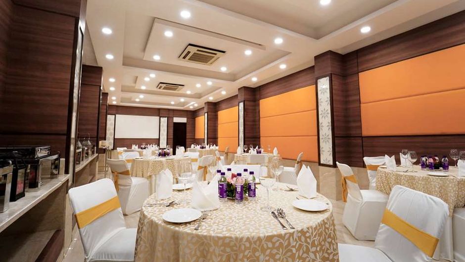 Hotel Madhuban Sarovar Portico Ballroom