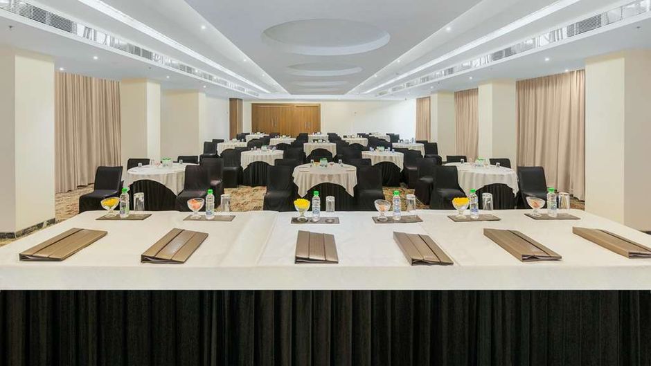 Sarovar Portico Indore Ballroom