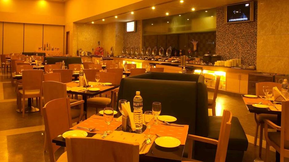 Radha Hometel, Bangalore Restaurant
