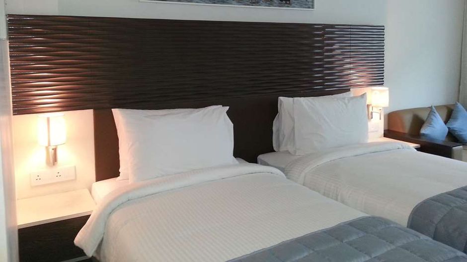 Ambar Sarovar Portico Room