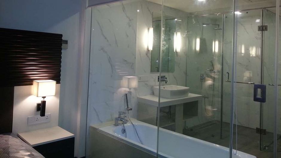 Ambar Sarovar Portico Room