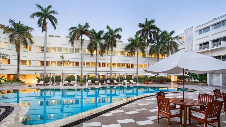 The Claridges, New Delhi Pool