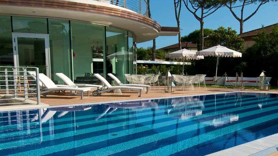 Mondial Resort Pool